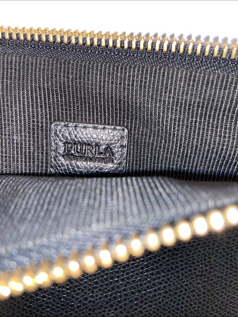 Furla Black Leather Babylon Clutch/Wristlet with Gold Logo EUC zip closure - Picture 3 of 12